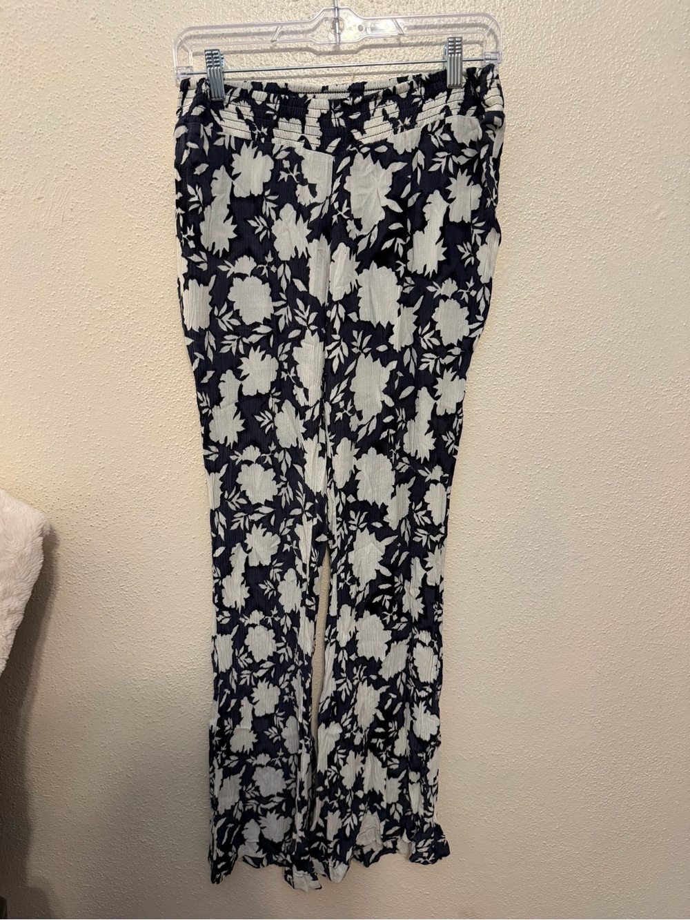 Billabong Black & White Floral Wide-Leg Pants